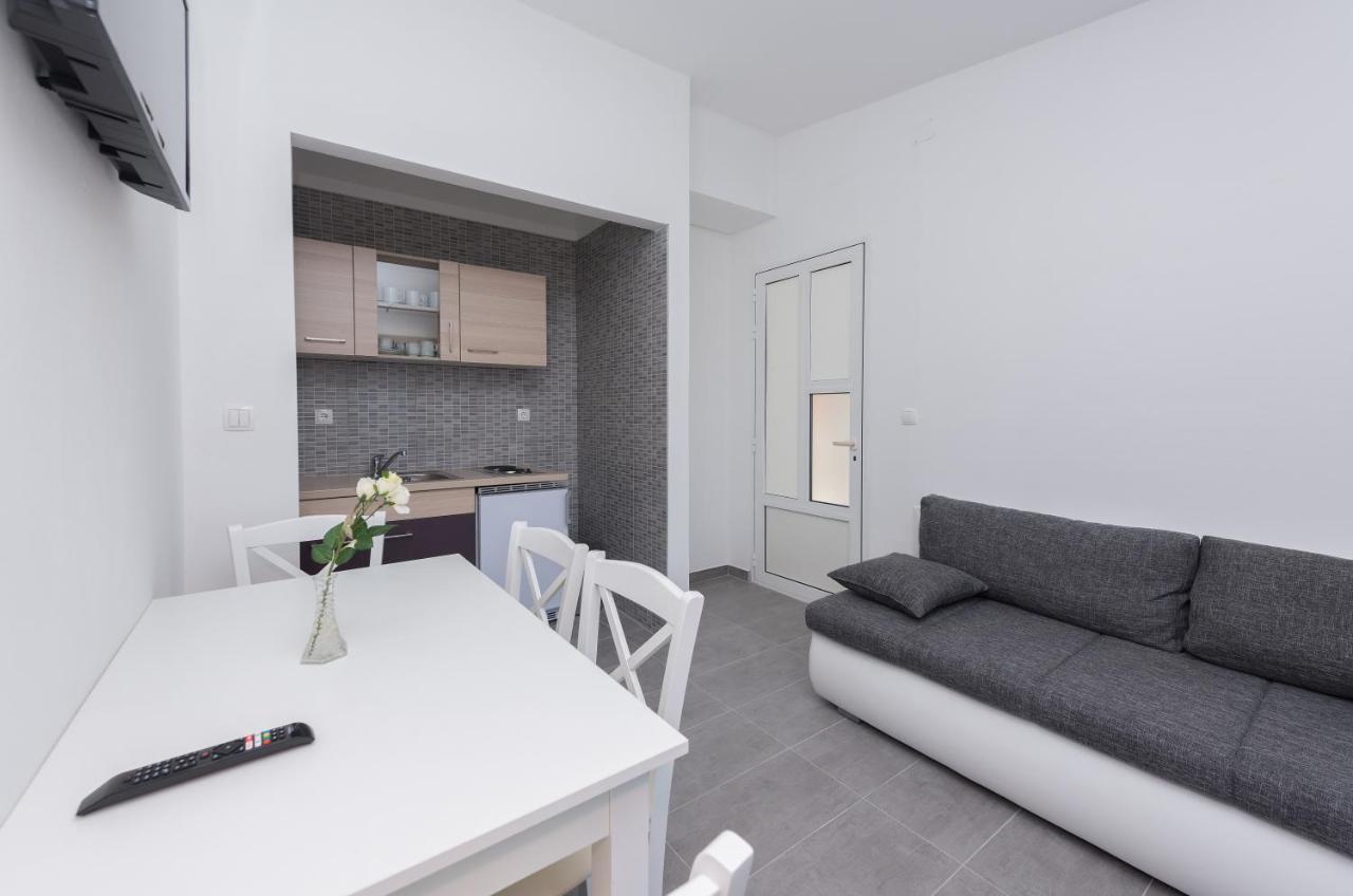 Tonka Apartments Gradac  Esterno foto